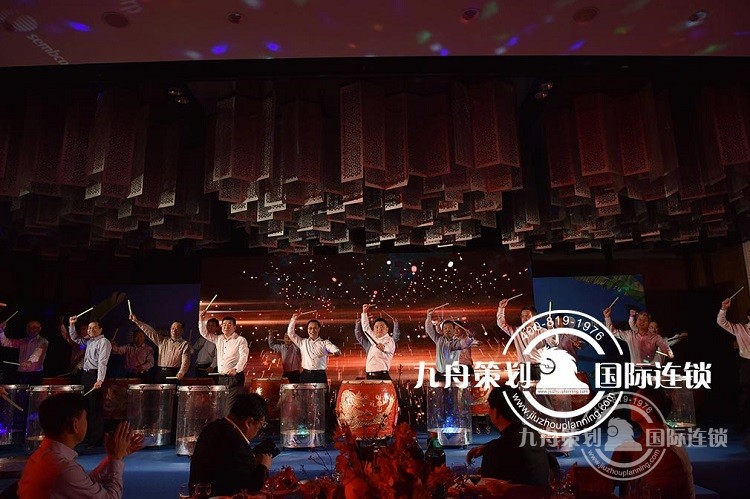 9cf217f9b8e14276926d91bc656ea833.jpg 9cf217f9b8e14276926d91bc656ea833.jpg